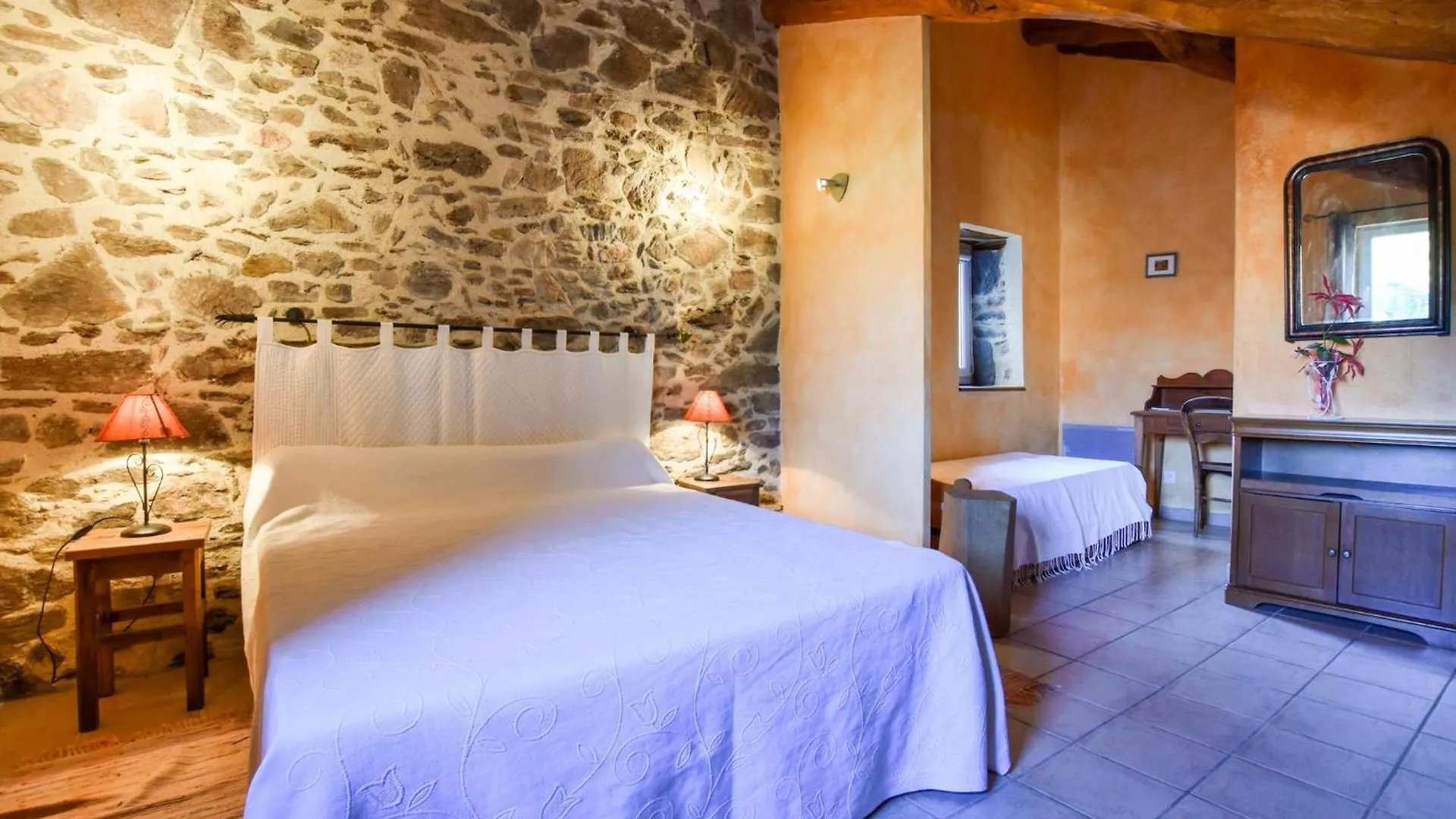 Holiday Home In Saint Beauzire With Garden And Private Terrace