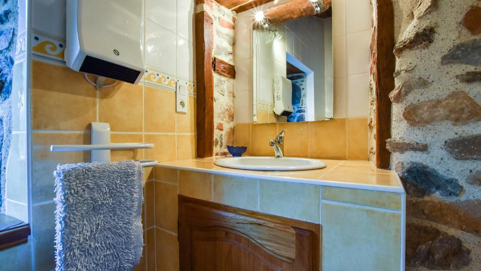 Holiday Home In Saint Beauzire With Garden And Private Terrace