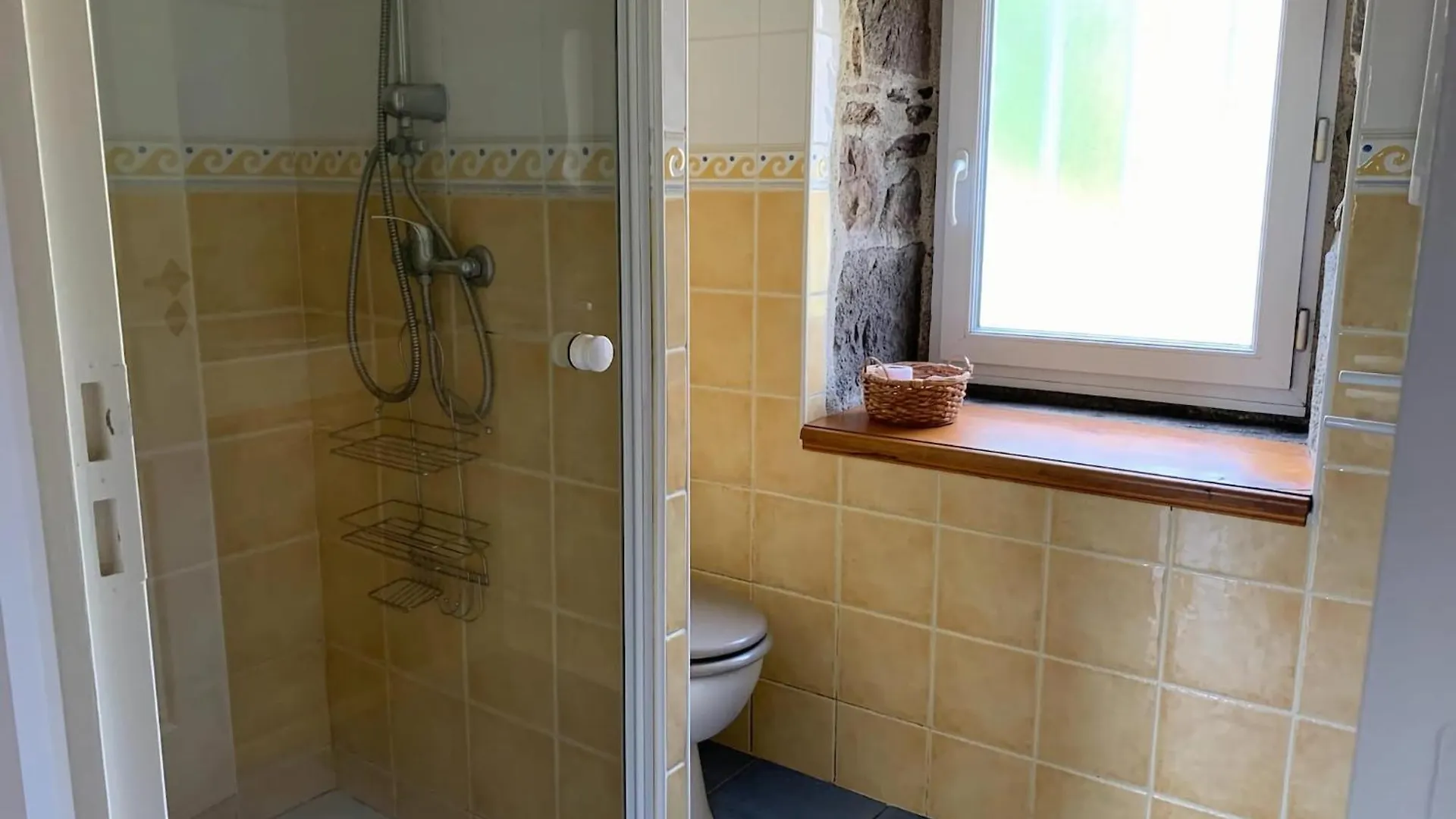 Holiday Home In Saint Beauzire With Garden And Private Terrace