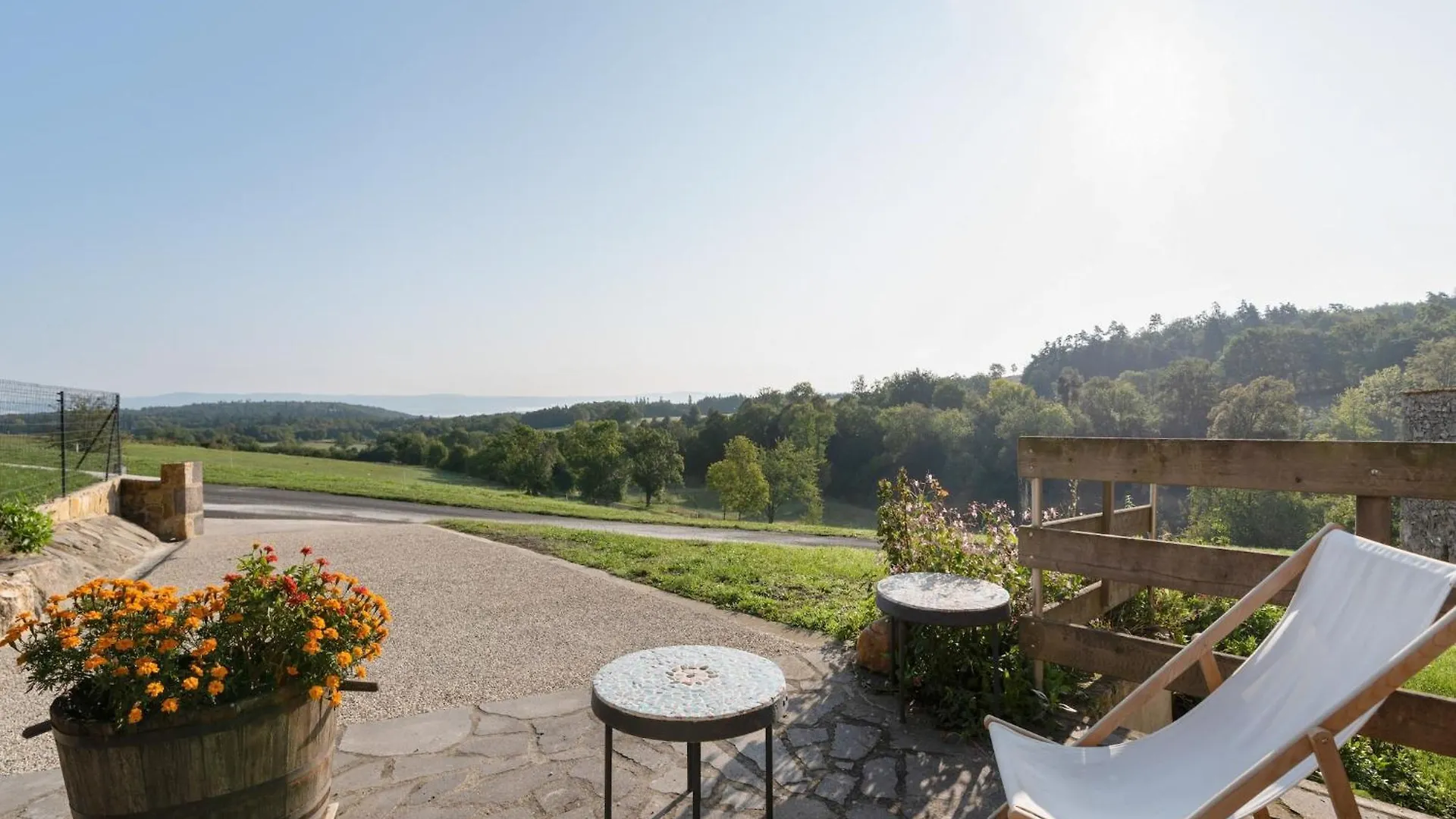 Holiday Home In Saint Beauzire With Garden And Private Terrace  Saint-Beauzire (Haute-Loire)