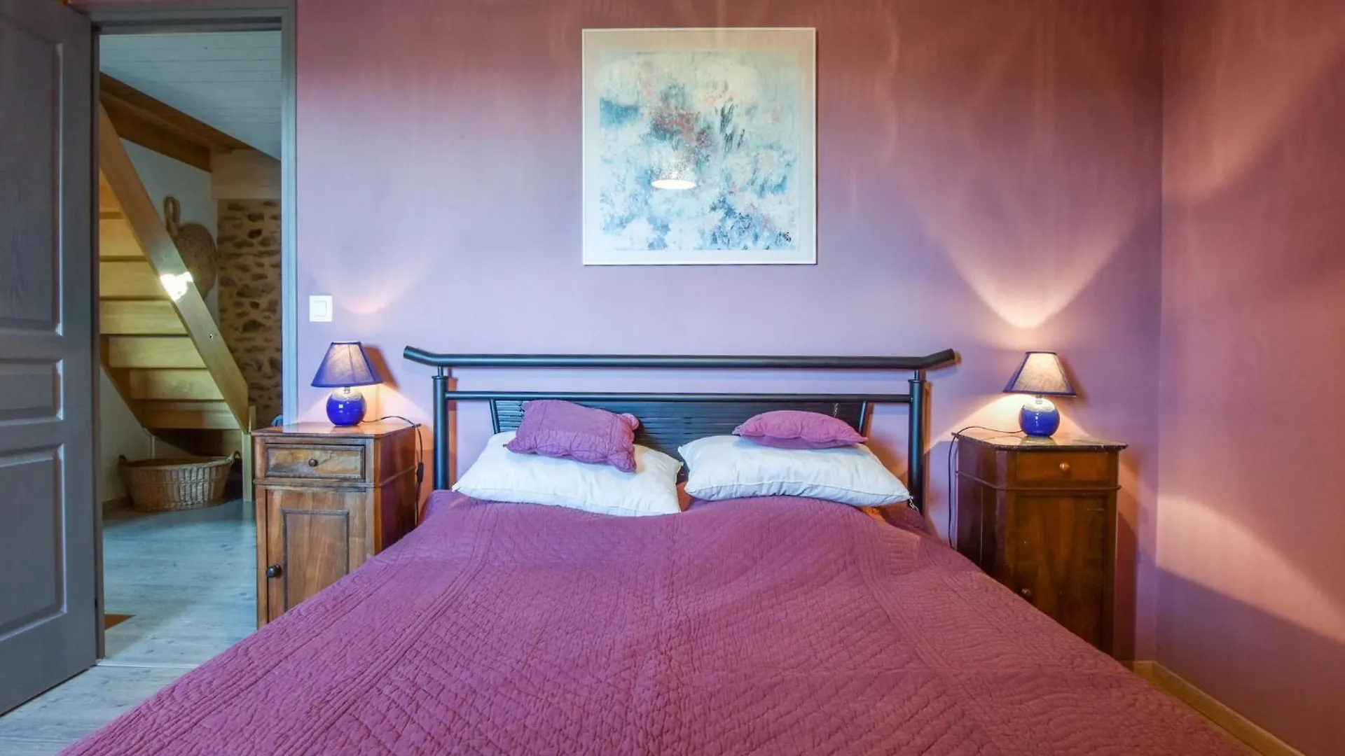 Holiday Home In Saint Beauzire With Garden And Private Terrace  Saint-Beauzire (Haute-Loire)
